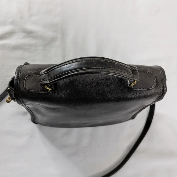 VTG Coach Station Bag Black Leather Crossbody Purse - Picture 7 of 14